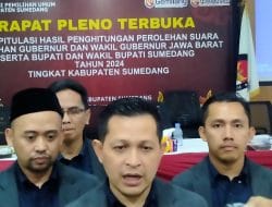 Rapat Pleno Penghitungan Suara Pilkada Serentak 2024 Selesai, KPU Sumedang Sahkan Pemilihan Bupati dan Wakil Bupati