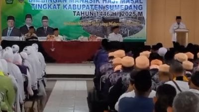 Bimbingan Manasik Haji Massal Tingkat Kabupaten Sumedang Tahun 2025 Dibuka Bupati