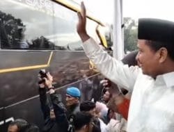 Bupati Sumedang Lepas Jemaah Calon Haji Menuju Asrama Haji Indramayu