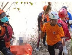 Setelah Hilang Tiga Hari, Aki Resta Ditemukan Tim SAR Gabungan di Sungai Cipelang Ujungjaya Sumedang