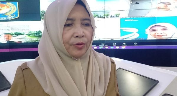 Sekda Sumedang, Tuti Ruswati usai memimpin rapat evaluasi Pemberian Rekomendasi Teknis (Rekomtek)