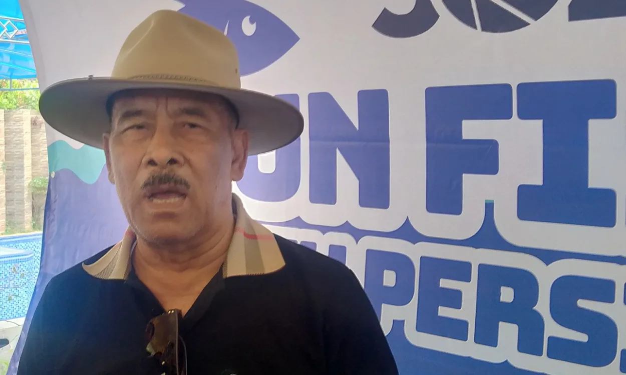 Komisaris PT. Persib Bandung Bermartabat dan Manajer H.Umuh Muchtar