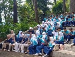 SMP Negeri 5 Sumedang Gelar Outing Class di Taman Hutan Raya: Belajar dari Alam dan Sejarah Gunung Kunci