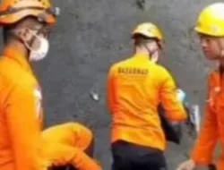 Evakuasi Dramatis Mahasiswa Sumedang yang Jatuh ke Tebing 20 Meter Cadas Pangeran
