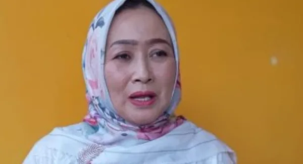 Anggota DPRD Kabupaten Sumedang, Sonia Sugian disela-sela kegiatan Reses Anggota DPRD Sumedang masa sidang II Tahun 2026 di Dapil 6