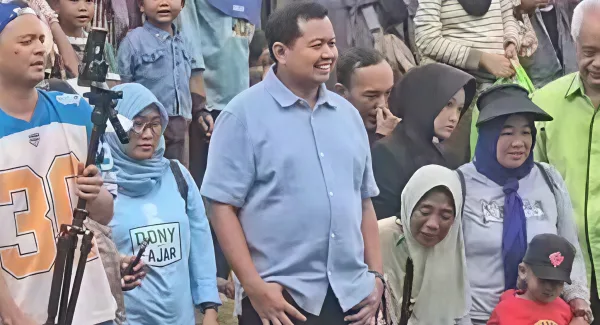 Bupati Dony Ahmad Munir di Acara ngagogo lauk Hari Jadi Sumedang 448