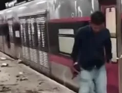 BREAKING NEWS: KRL Ringsek Dihantam KA Argo Bromo di Stasiun Bekasi Timur, Perjalanan Lumpuh Total!