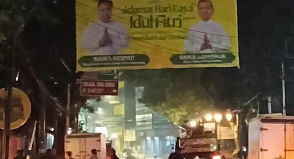 Dimulai dari Jalan Banceuy, Satpol PP targetkan 17 koridor wisata Bandung bebas dari bando dan reklame liar sebelum Agustus 2026.