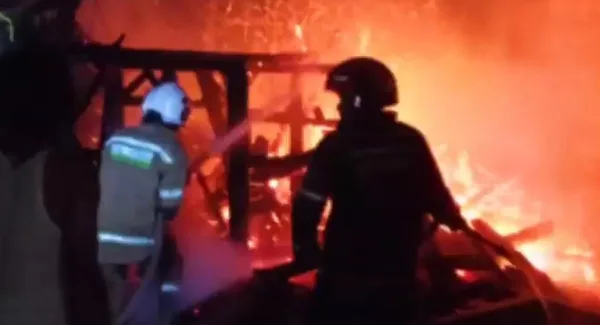 Kandang Domba di Tanjungsari Ludes Terbakar, Api Nyaris Hanguskan Pemukiman Warga