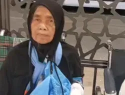 Kawal Jemaah Lansia, Pembimbing KBIHU Sumedang Pastikan Tawaf dan Sa’i Berjalan Mulus