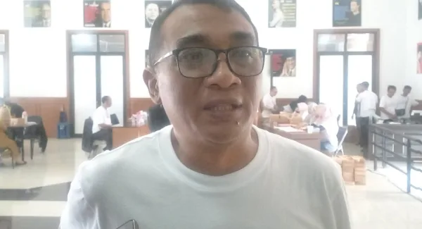 Kepala Dinas Ketenagakerjaan dan Transmigrasi Kabupaten Sumedang, Taufik Hidayat