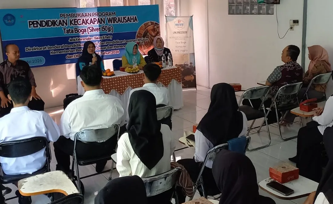 Sebanyak 15 peserta terpilih resmi memulai perjalanan mereka dalam Program Pendidikan Kecakapan Wirausaha (PKW) bidang Tata Boga tipe Silver 150 Jam Pelajaran (JP), Kamis (21/05/2026)