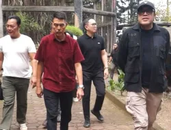 Pastikan Operasional Bandung Zoo Tetap Berjalan, Ono Surono Gelontorkan Donasi BPJS hingga Pakan Satwa