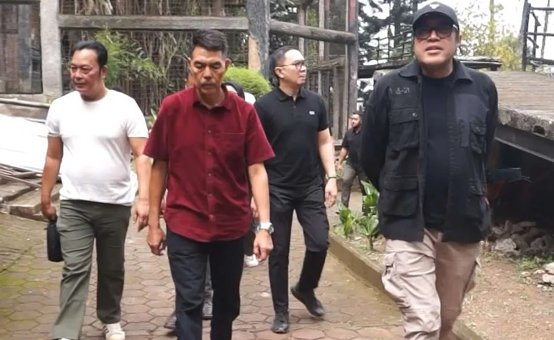 Ketua DPRD Provinsi Jawa Barat, Ono Surono meninjau langsung kondisi Bandung Zoo terkini pada Kamis (21/5/2026)