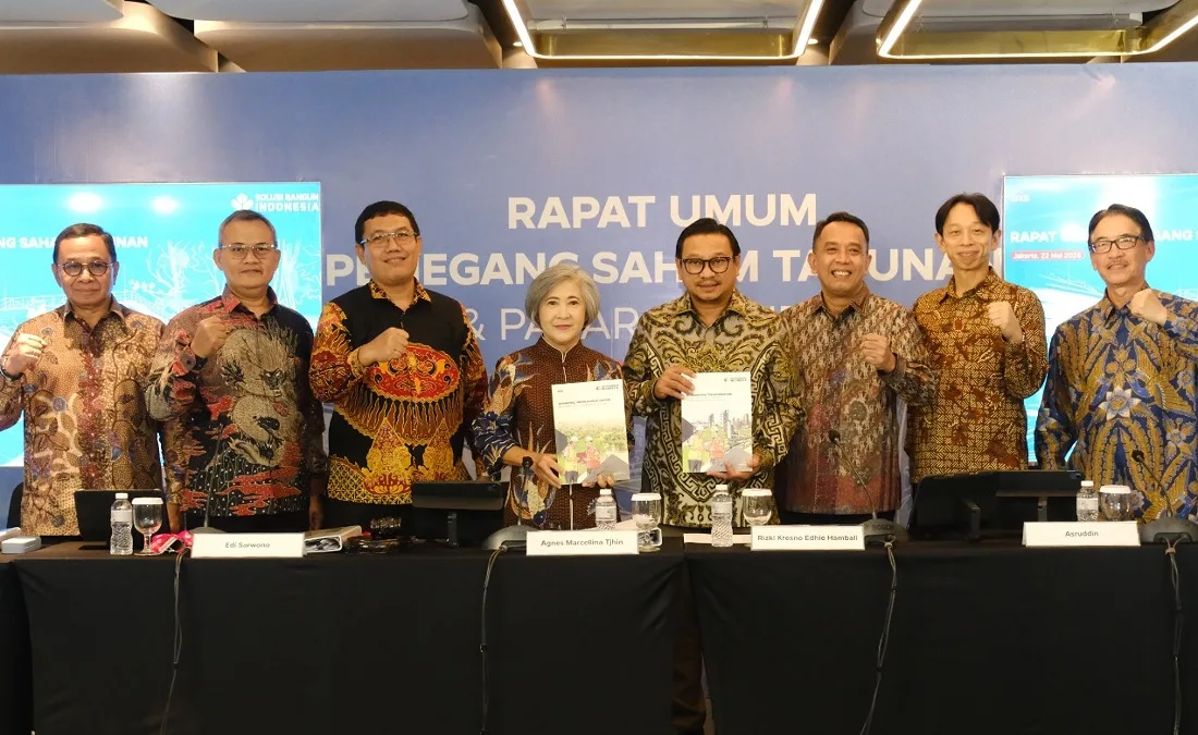 Jajaran dewan Direksi PT. Solusi Bangun Indonesia saat menggelar Rapat Umum Pemegang Saham (RUPS) di Jakarta pada Jumat (22/5/2026)