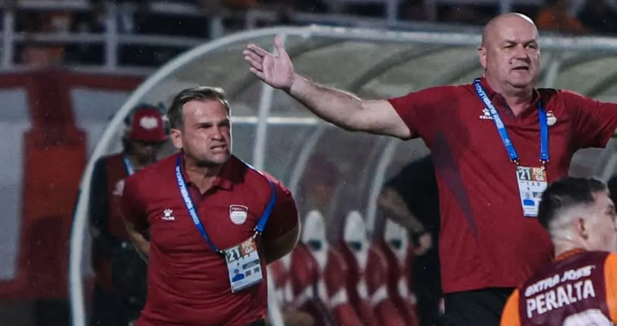 Igor Tolic (kiri) ditunjuk mengganti posisi Head Coach Persib Bandung, Bojan Hodak (kanan)