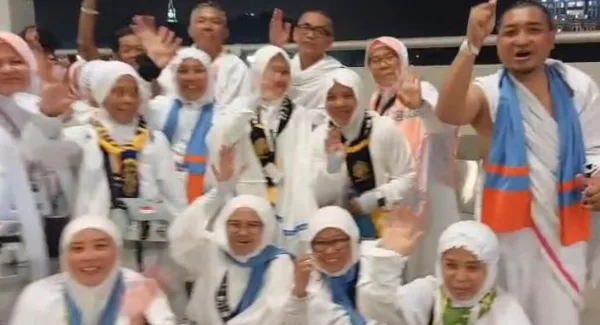 Jamaah haji Sumedang Kloter 29 KJT di Mina, Saudi Arabia