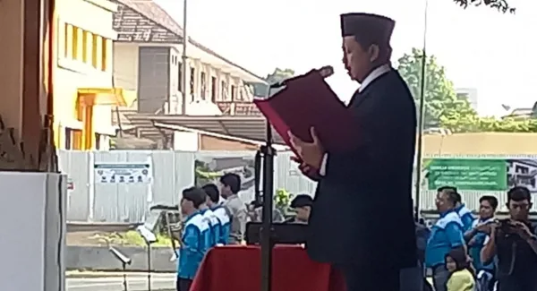 Bupati Sumedang, Dony Ahmad Munir saat menyampaikan sambutannya di Hari Lahir Pancasila 2026 pada Senin (1/6/2026)