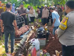 Wujud Kepedulian, Polres Sumedang Takziah ke Rumah Duka Korban Pohon Tumbang di Jatinangor