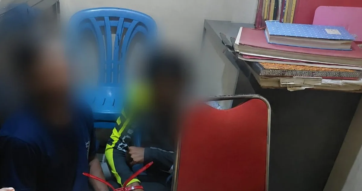 Dua orang Oknum Relawan program MBG ditangkap Unit Reskrim Polsek Jatinangor karena kedapatan membawa tramadol