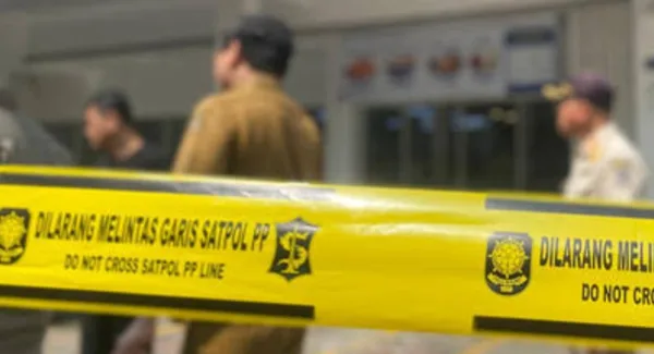 Ilustrasi penyegelan bangunan oleh Satpol PP
