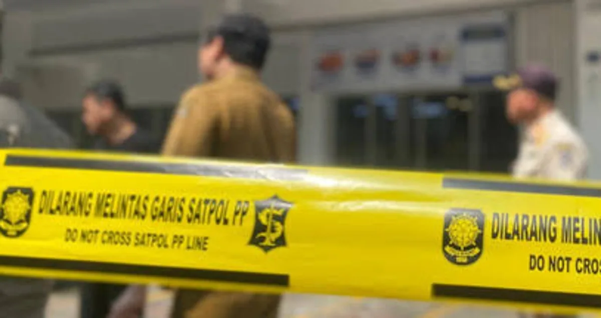 Ilustrasi penyegelan bangunan oleh Satpol PP