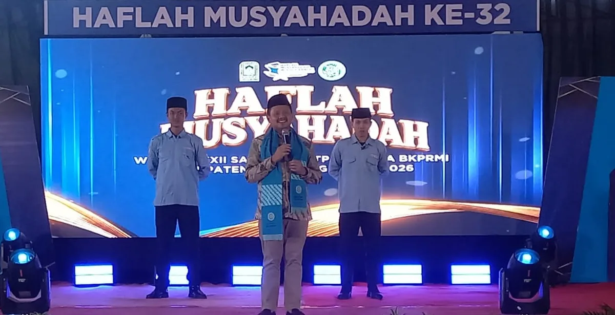 Bupati Dony Ahmad Munir menghadiri Haflah Musyahadah BKPRMI Sumedang di GOR Tadjimalela