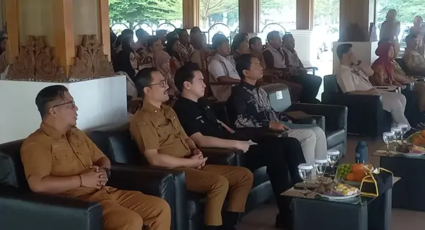 Penarikan peserta program Alumni Pejuang Digital di Pendopo PPS Sumedang