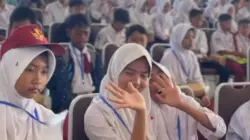 Sebanyak 501 Siswa Sekolah Rakyat Terintegrasi Kampus Ujungjaya Sumedang mengikuti MPLS yang dibuka oleh Bupati Sumedang