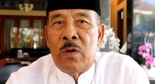 Manajer Persib Bandung, H. Umuh Muchtar