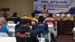 Sebanyak 88 peserta dari 44 cabor ikuti pelatihan sport medicine KONI Sumedang guna memproteksi atlet dan kejar target emas di Porprov Jabar 2026.