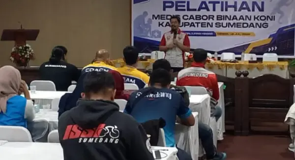 Sebanyak 88 peserta dari 44 cabor ikuti pelatihan sport medicine KONI Sumedang guna memproteksi atlet dan kejar target emas di Porprov Jabar 2026.