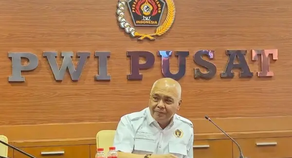Ketua Umum PWI Pusat, Akhmad Munir