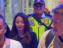 Sambut Mariano Peralta di Stasiun Whoosh, Umuh Muchtar Minta Bobotoh Bersabar Soal Debut